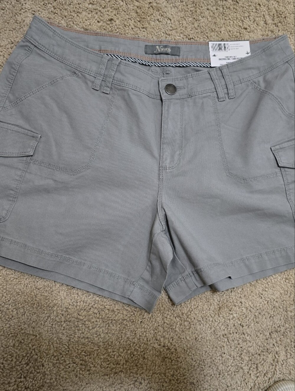 Natural Reflections Women’s Light Gray Cargo Shorts